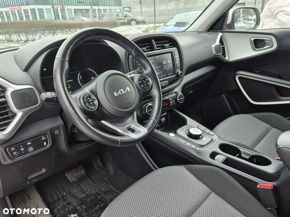 Kia Soul 64kWh M - 10