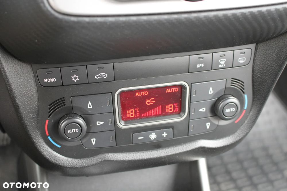 Alfa Romeo Mito 1.3 JTDM Distinctive S&S - 14