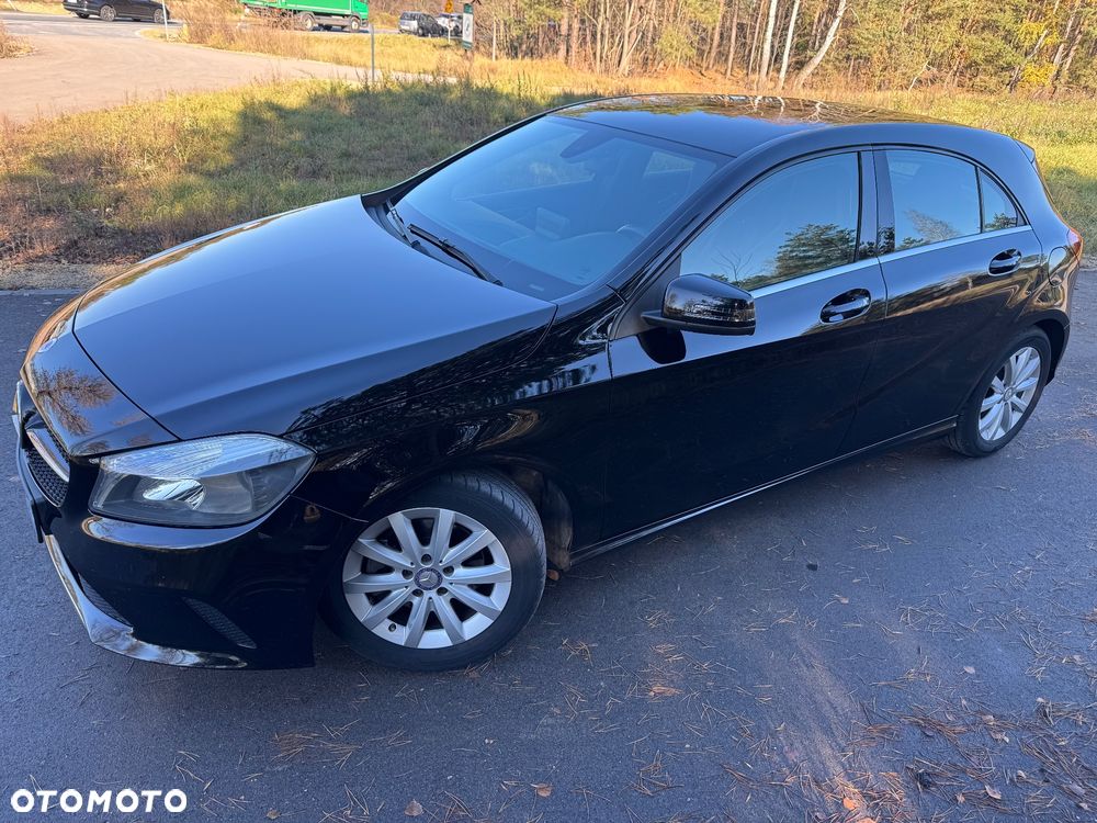 Mercedes-Benz Klasa A 180 BlueEFFICIENCY Edition Style - 28