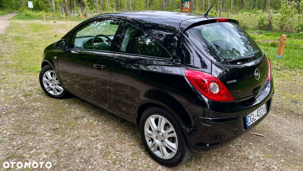 Opel Corsa 1.2 16V Enjoy - 7