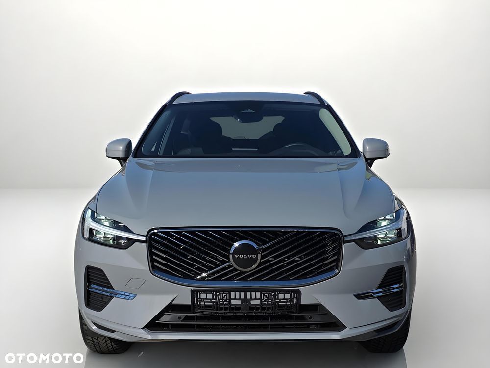 Volvo XC 60 B5 B AWD Core - 2