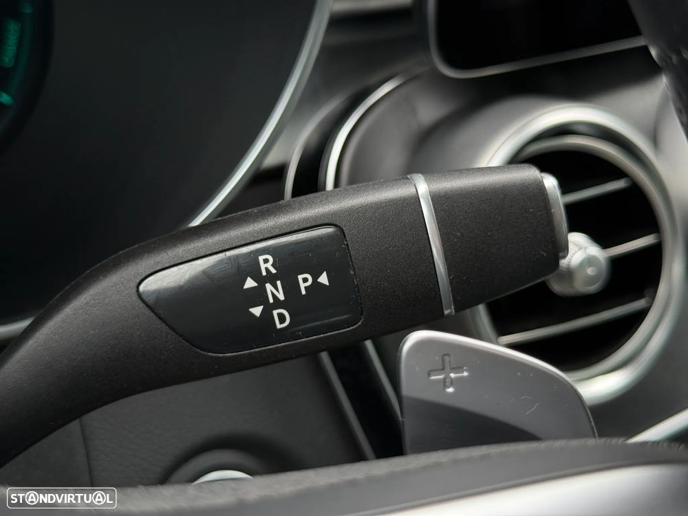 Mercedes-Benz GLC 300 - 33