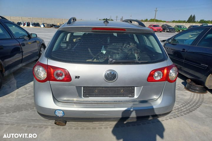 Motoras macara geam spate dreapta Volkswagen VW Passat B6  [din 2005 pana  2010] seria wagon 5-usi - 4