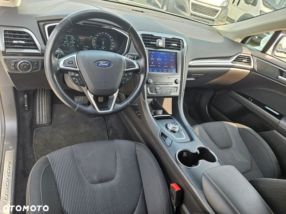 Ford Mondeo - 16