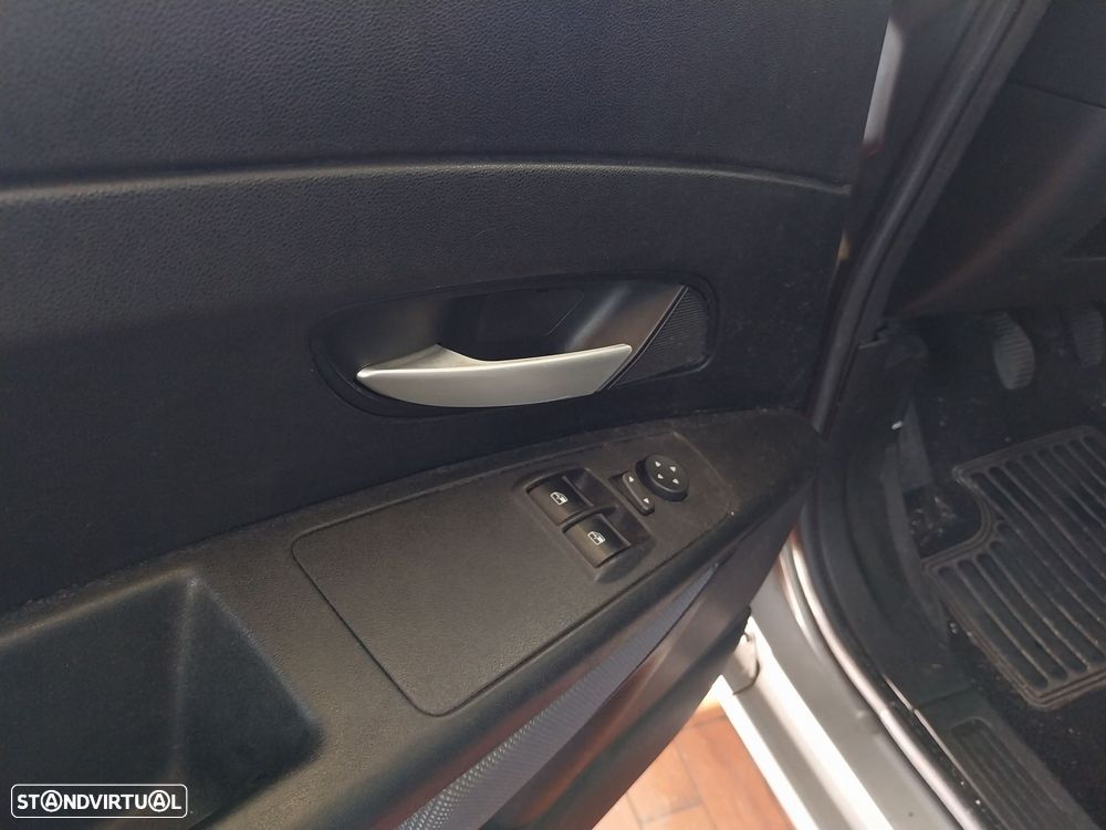 Fiat Grande Punto 1.3 M-Jet Active - 4