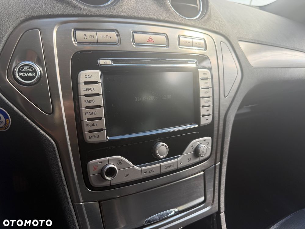 Ford Mondeo 2.0 TDCi Titanium - 23