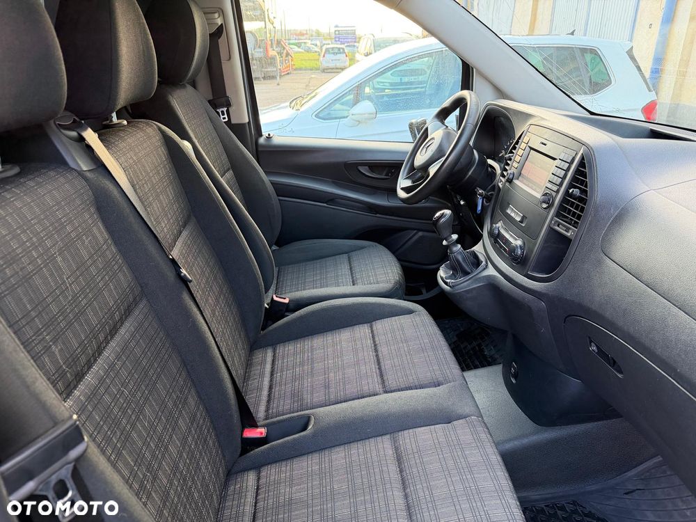 Mercedes-Benz VITO - 16