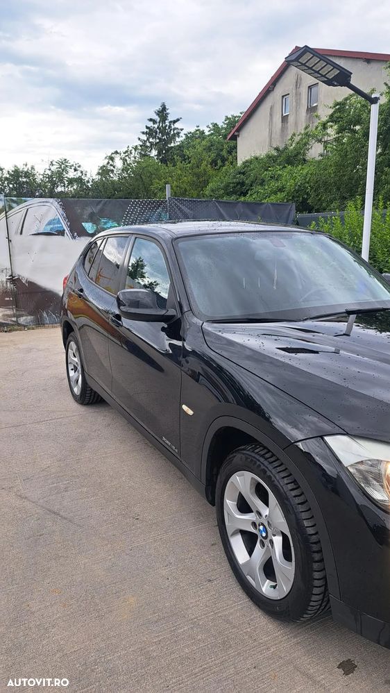BMW X1 xDrive18d - 4