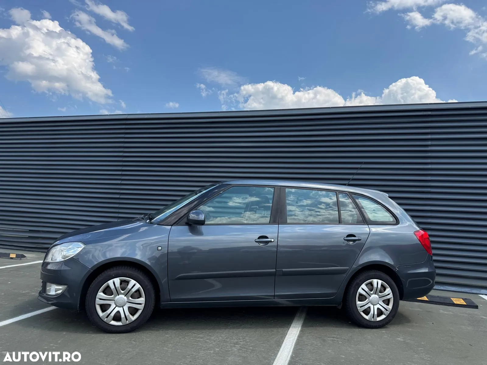 Skoda Fabia 1.2 TSI Combi Ambiente - 4