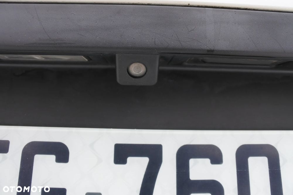 DS Automobiles DS 3 Crossback 1.2 PureTech Performance Line + - 24