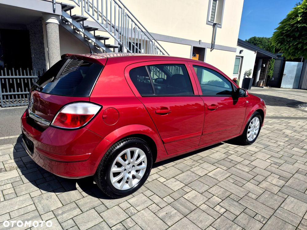 Opel Astra 1.6 - 11