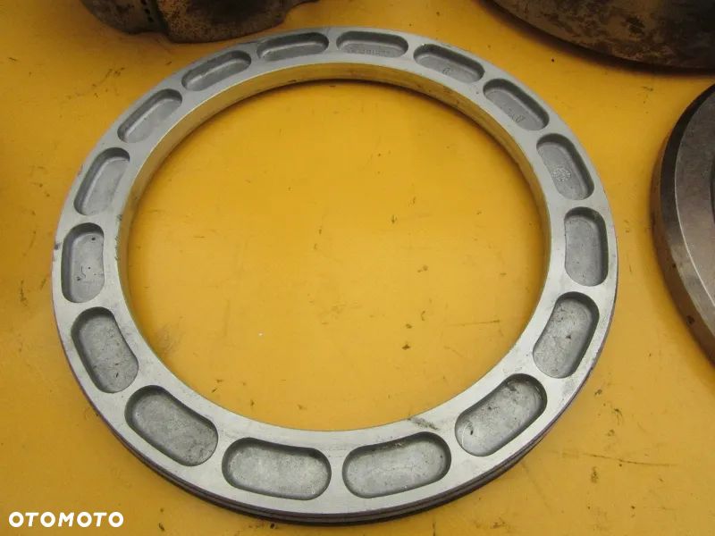 Elementy skrzyni AP John Deere 7720 - 7