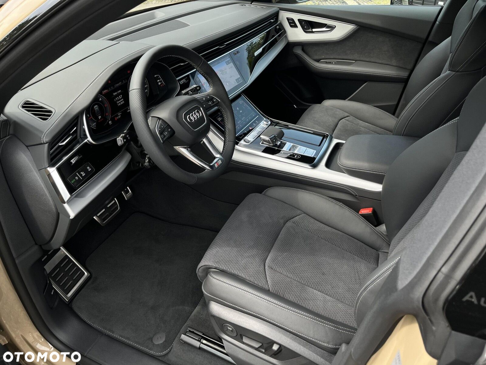 Audi Q8 - 11