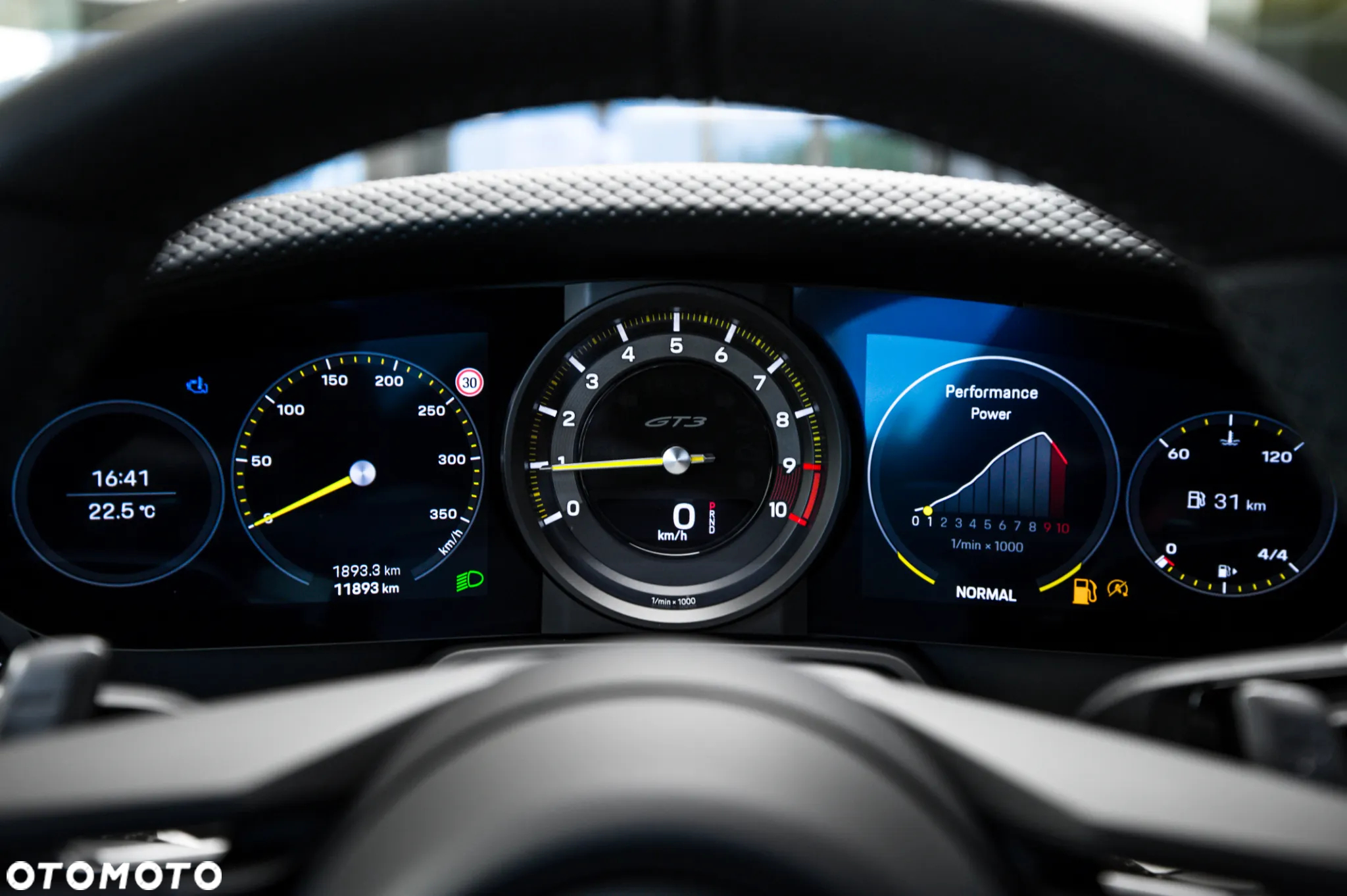 Porsche 911 GT3 Touring PDK - 22