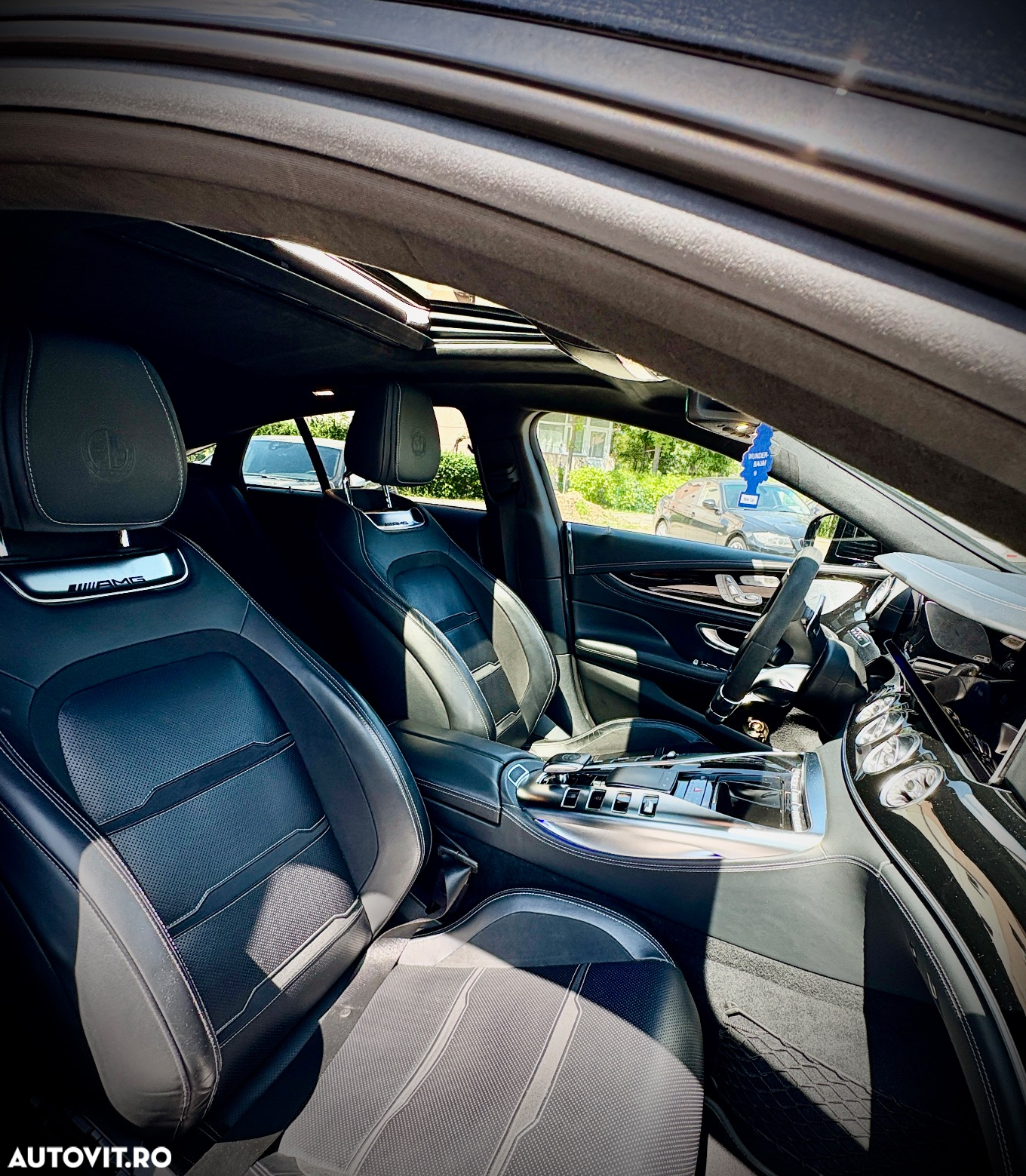 Mercedes-Benz AMG GT-S 63 4MATIC+ - 24