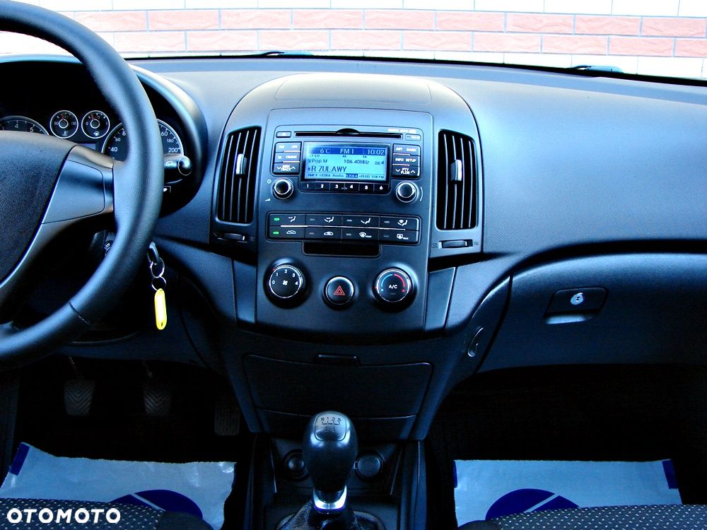 Hyundai i30 i30cw 1.4 blue Comfort - 22