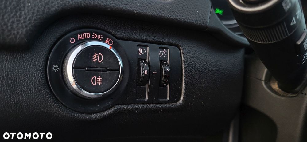 Opel Insignia 1.6 Edition - 22