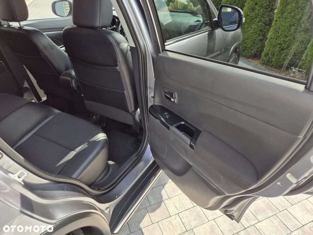 Peugeot 4008 - 17