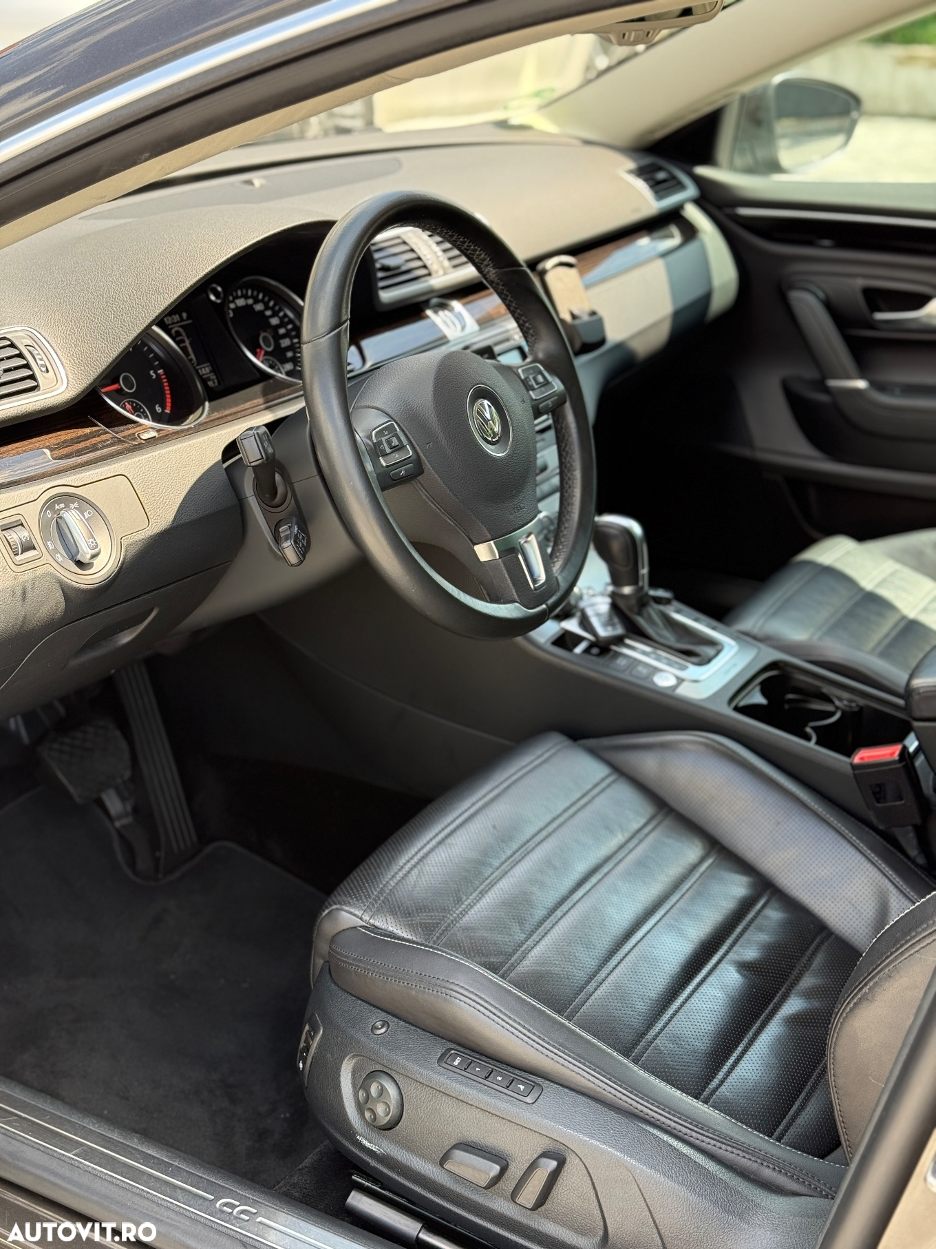 Volkswagen Passat CC 2.0 TDI 4Motion BlueMotion Technology DSG - 25
