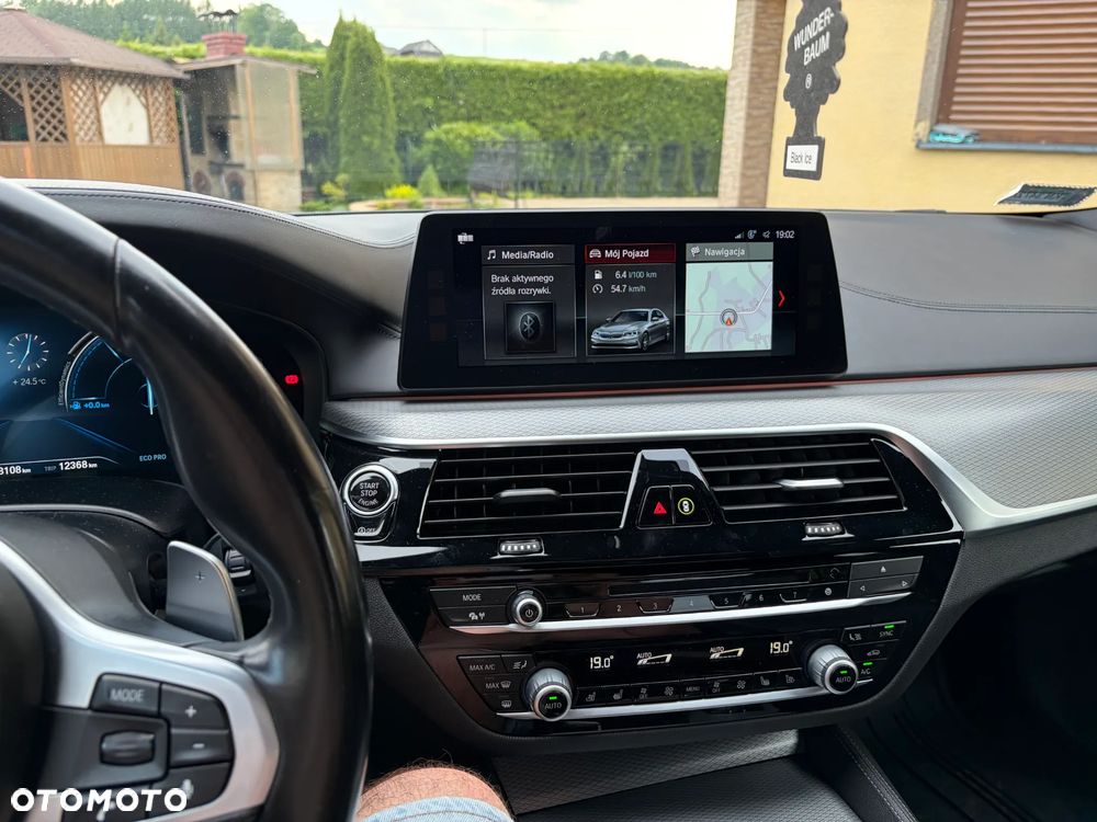 BMW Seria 5 540d xDrive M Sport sport - 11