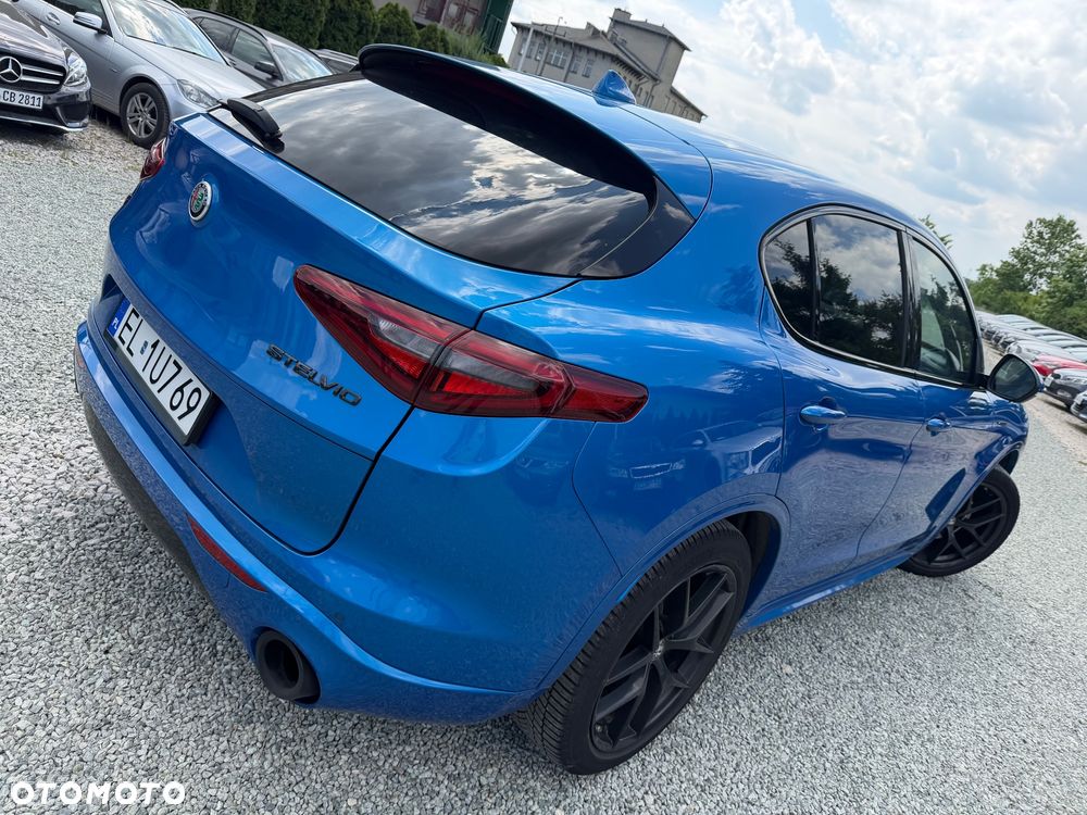 Alfa Romeo Stelvio 2.0 Turbo Veloce Q4 - 22