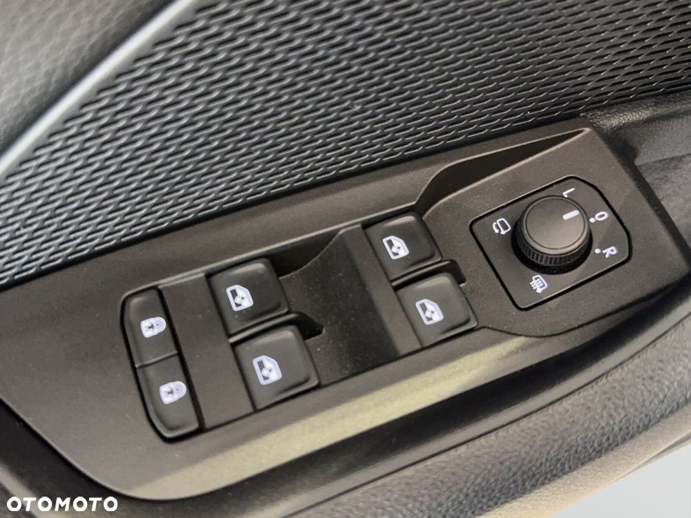 Skoda Octavia 2.0 TDI Selection DSG - 12