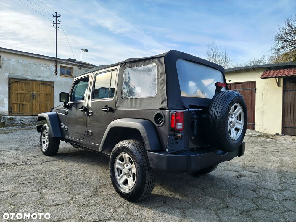 Jeep Wrangler Unlimited 3.6 Automatik X - 4