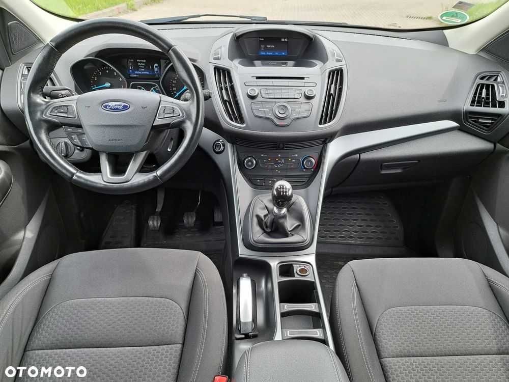 Ford Kuga - 20