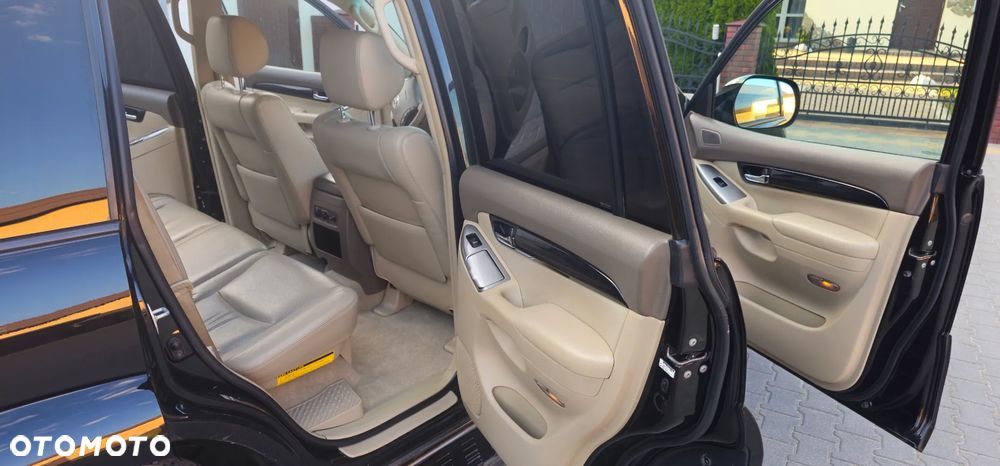Toyota Land Cruiser - 16