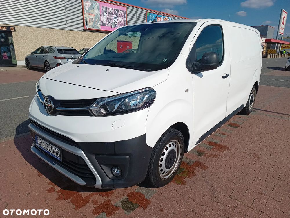 Toyota Proace - 1