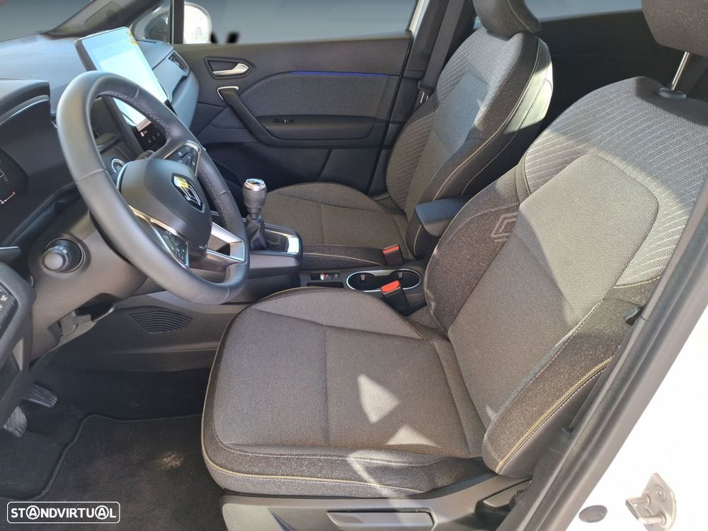 Renault Captur 1.0 TCe Techno Bi-Fuel - 11