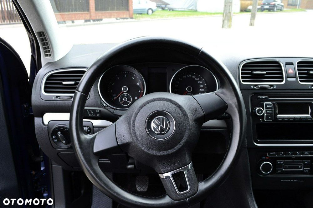 Volkswagen Golf 1.4 Style - 21