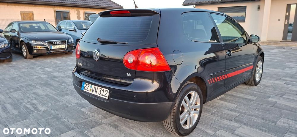 Volkswagen Golf 1.6 Goal - 5