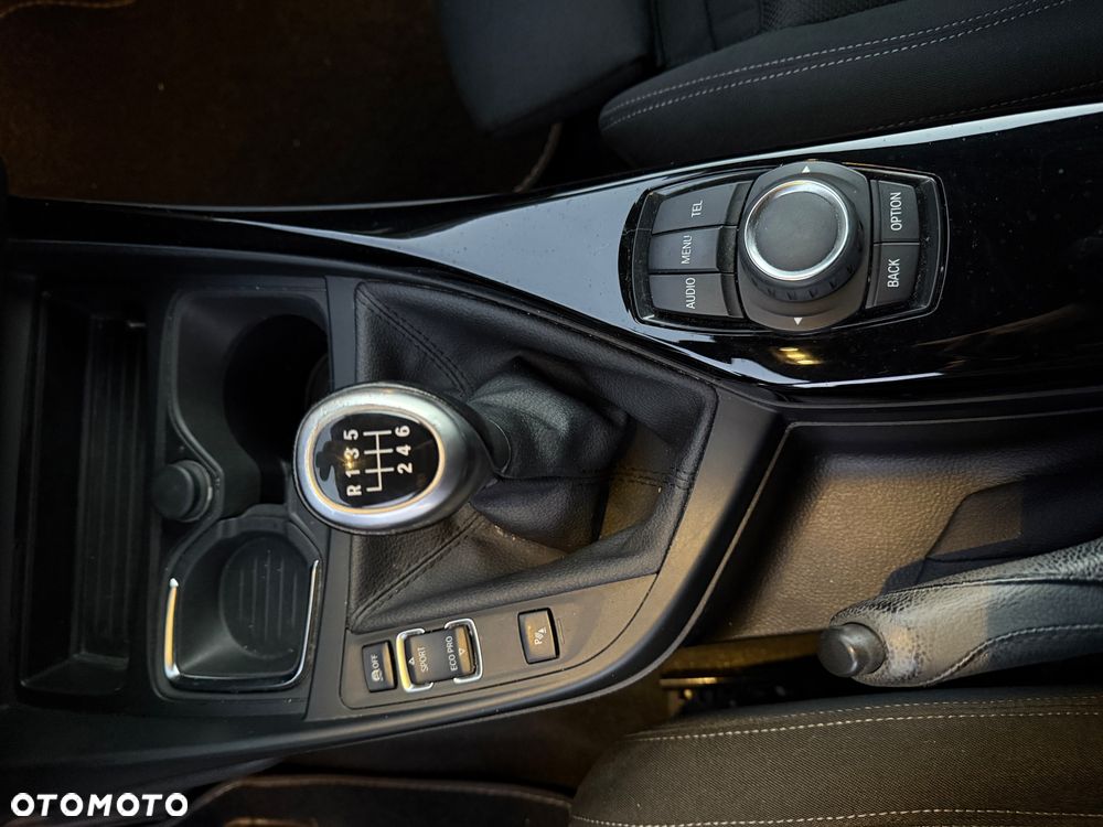 BMW Seria 1 116d EfficientDynamics Edition Sport Line - 19