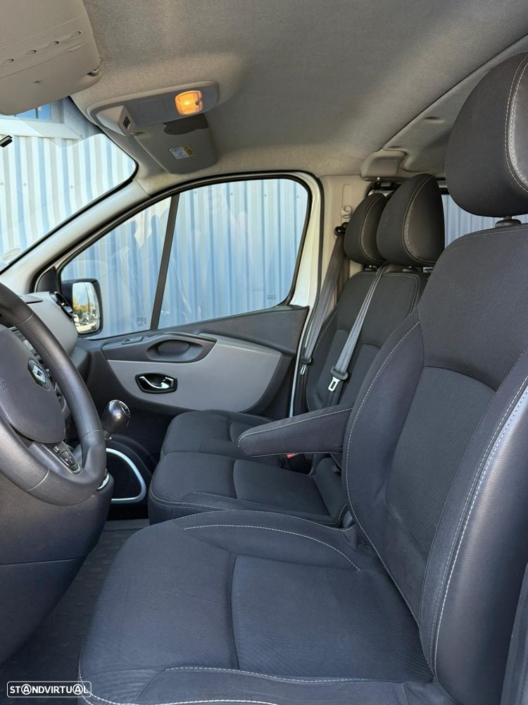 Renault Trafic - 11