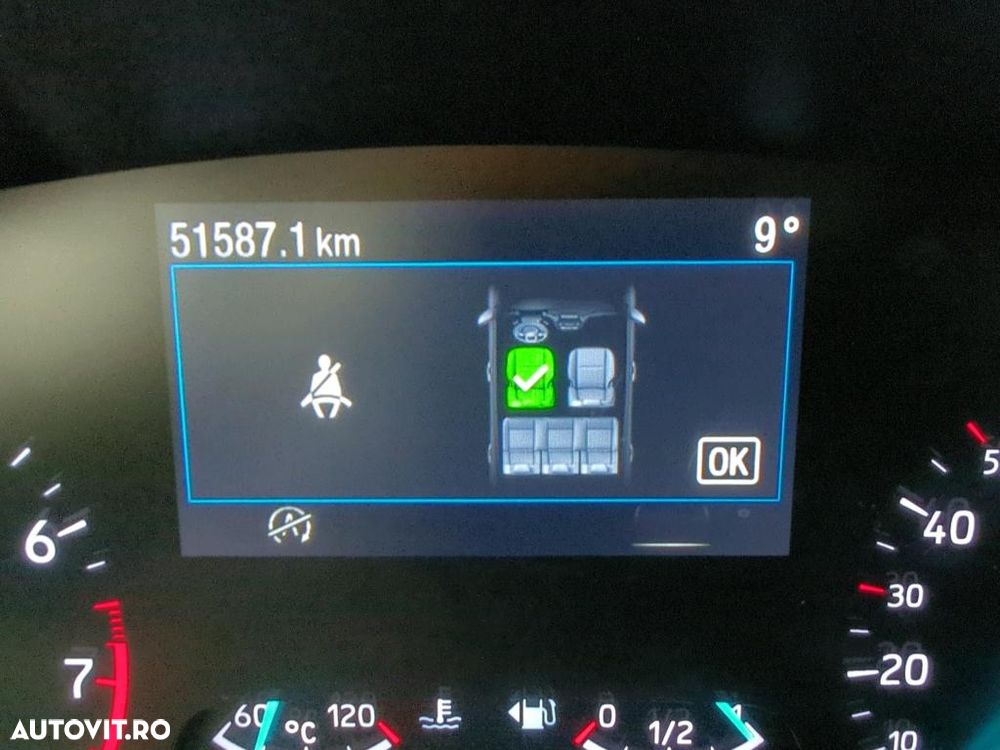 Ford Focus 1.0 EcoBoost Hybrid Aut. TITANIUM STYLE - 4