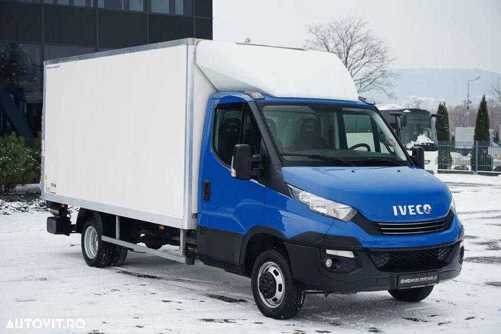 Iveco DAILY 35-160 / CONTAINER 4.2 M / LIFT - 750 kg / TWIN GVWR: 3500 KG - 4