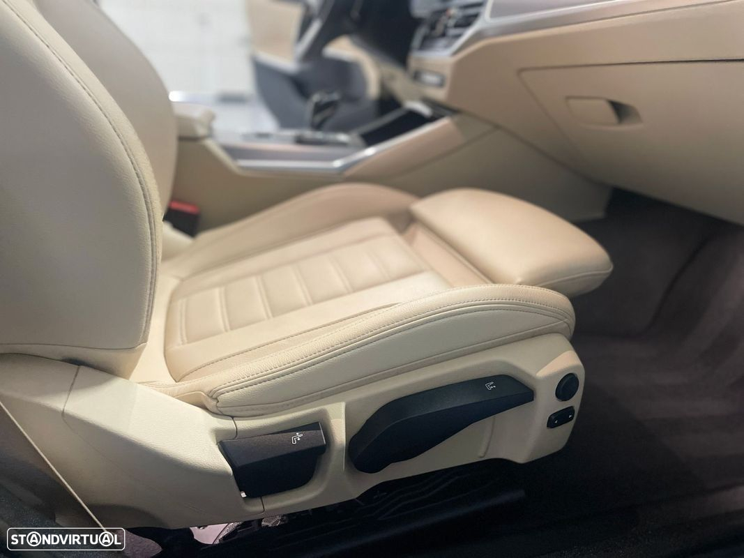 BMW 330 e Touring Pack M Auto - 6