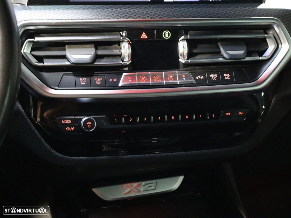 BMW X3 30 e xDrive Pack M - 18