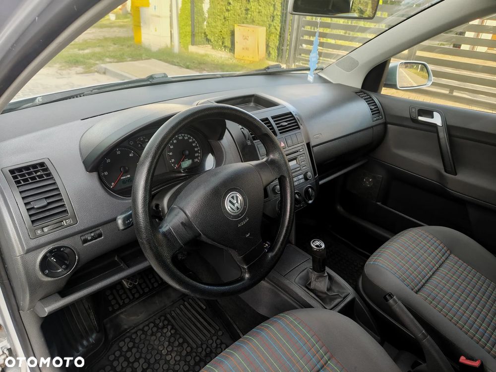 Volkswagen Polo 1.4 TDI Comfortline - 12