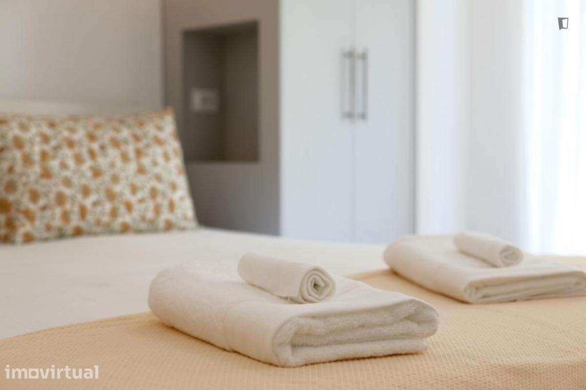 Quarto - localizado em Arroios Lisbon - Grande imagem: 5/18