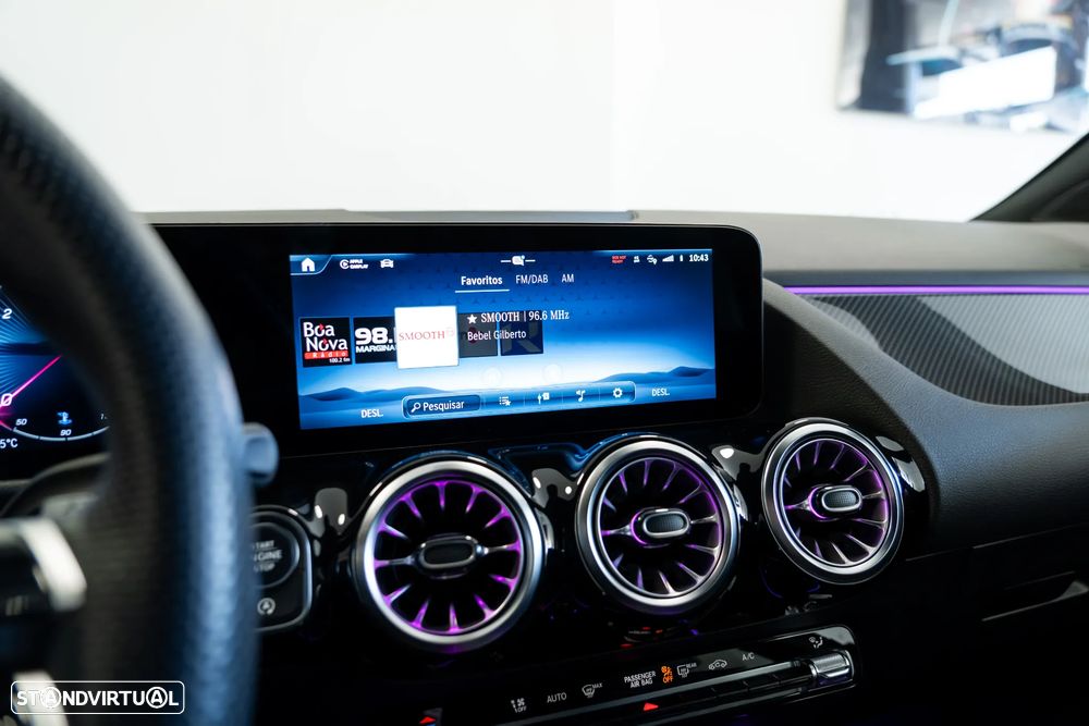 Mercedes-Benz GLA 180 d AMG Line — fotografia 15