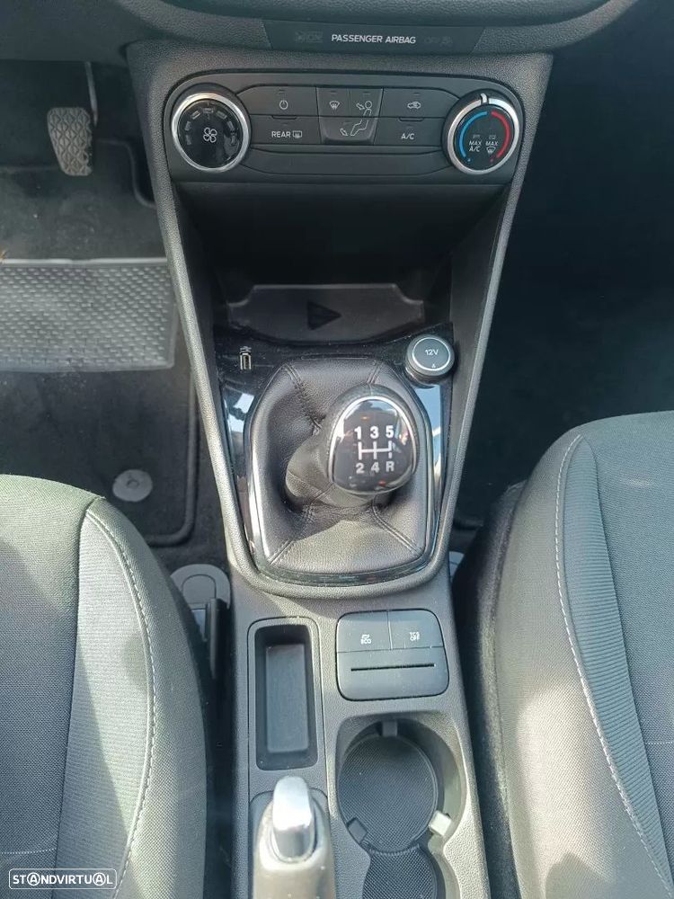 Ford Fiesta 1.1 COOL&CONNECT - 15