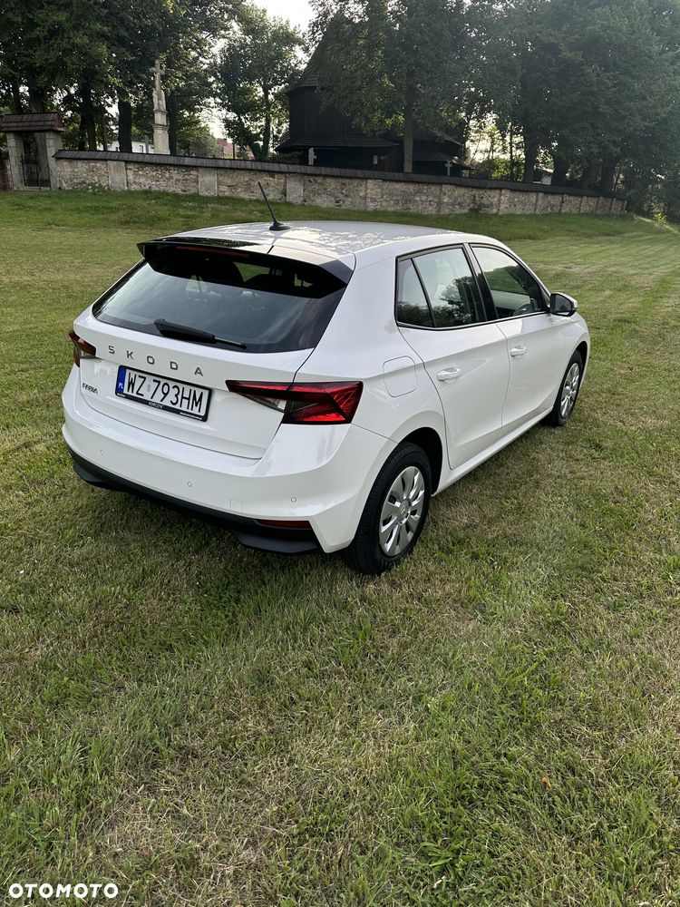 Skoda Fabia 1.0 Essence - 15