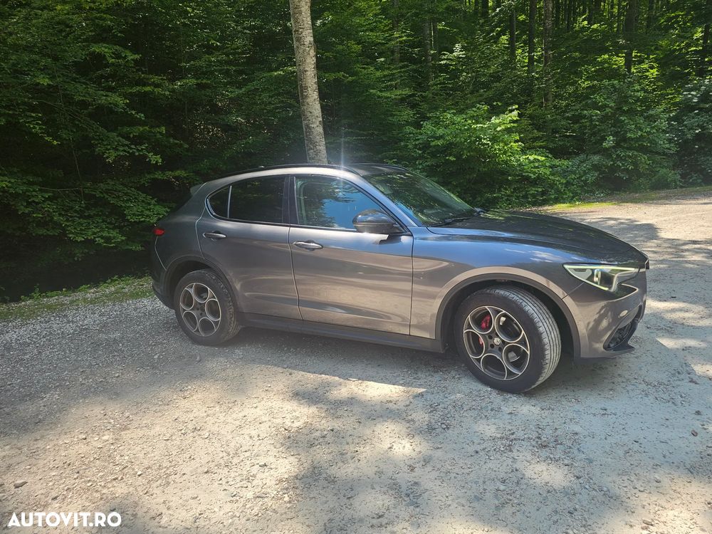 Alfa Romeo Stelvio 2.2 JTDM AWD AT8 Estrema - 3