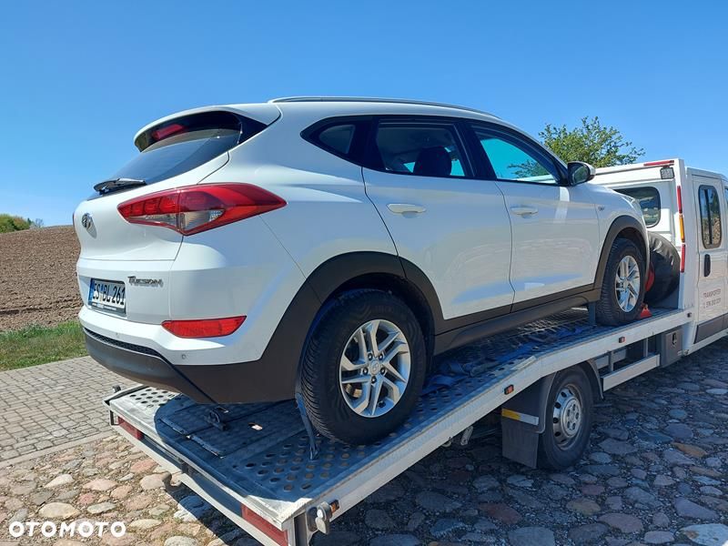 Hyundai Tucson blue 1.6 GDi 2WD Navi - 11