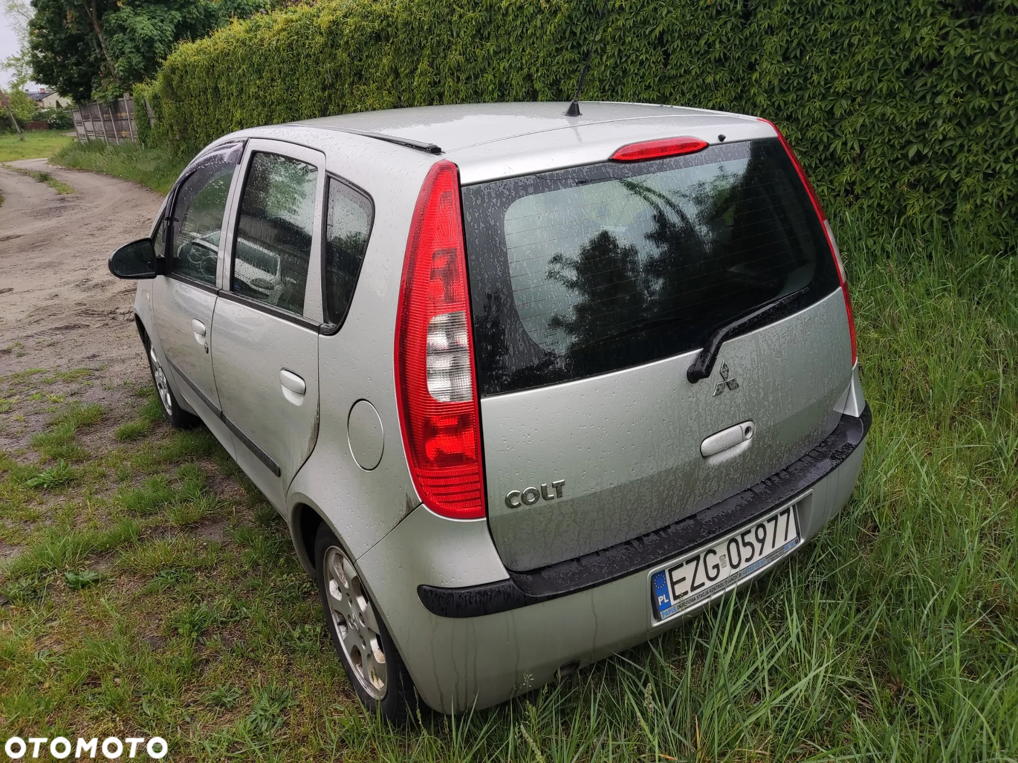 Mitsubishi Colt 1.5 Invite - 5