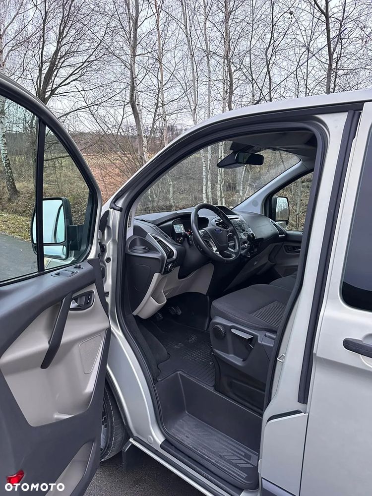 Ford Transit Custom 300 L1H1 VA Titanium - 16
