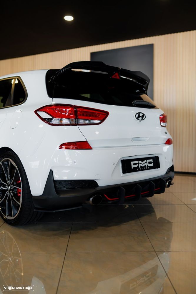 Hyundai i30 N 2.0 T-GDi Performance Pack - 12