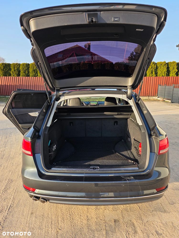 Audi A4 Avant 2.0 TDI S tronic - 14